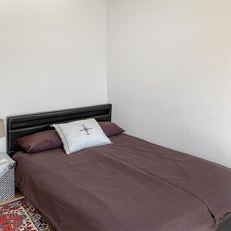 Haus Zur Lilie Hotell Hinwil Exteriör bild