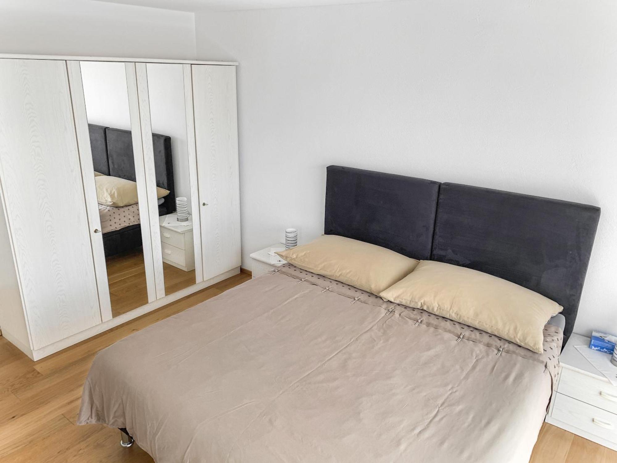 Haus Zur Lilie Hotell Hinwil Exteriör bild